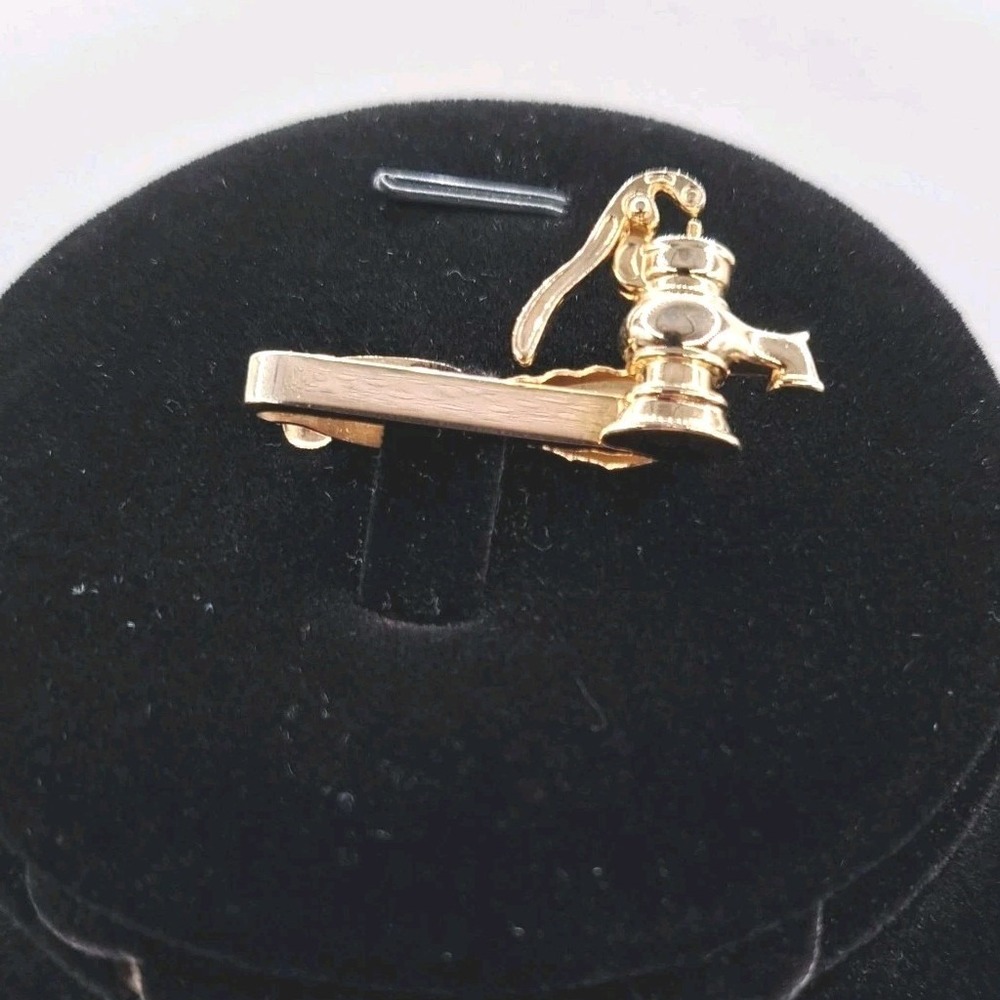 1950'S VINTAGE HICKOK, WATER PUMP GOLDTONE, TIE BAR CLIP MOVABLE HANDLE